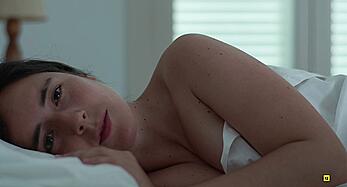 Actress - Macarena Sanz: Movie - El hombre bueno